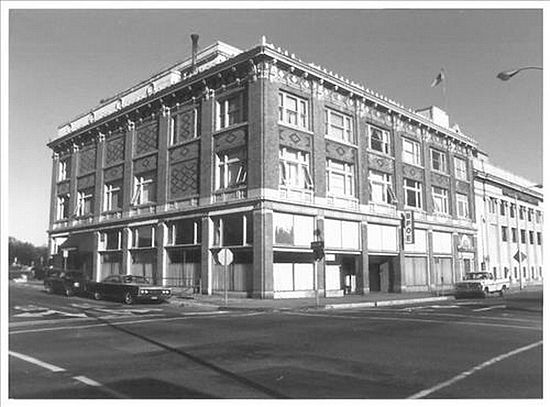 The Astoria Elks Building, also known as Astoria B.P.O.E. Lodge No. 180, is in Astoria, Oregon, at 453 11th street. It is listed on the National Register of Historic Places since 1990. It was built in 1923 and has a Beaux Arts architectural style.\n\nIn Leonard Martin's order book for the Columbia Terra Cotta Company he lists it as order# 15, Glaze# 176A, and Charles T Diamond Architect.